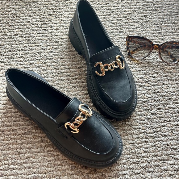 SHEIN Shoes - Loafers